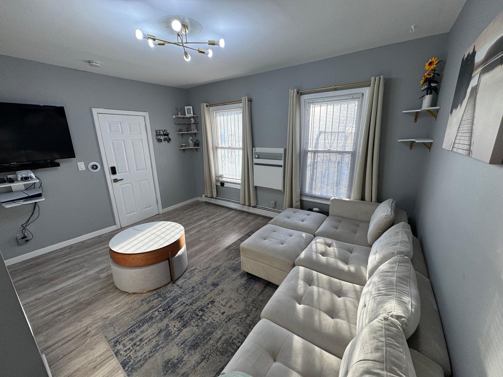 Building Photo - 117 N 6th St