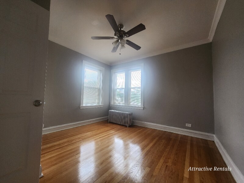 Building Photo - 9909 S Charles St