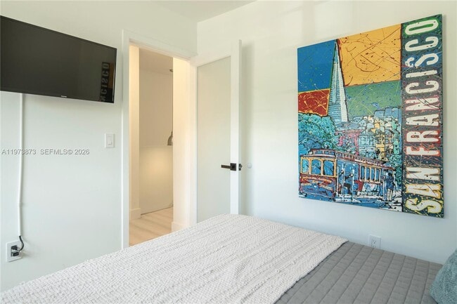 Building Photo - 576 Westree Ln