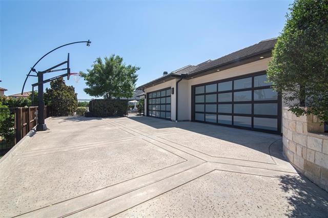 Building Photo - 1113 La Salle Ln