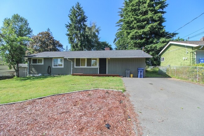Primary Photo - Charming updated 3-Bed/1-Bath Rambler on q...