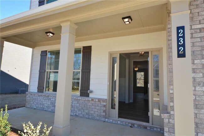 Building Photo - 232 Hellen Vly Dr