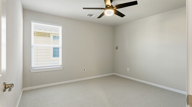 Building Photo - 21450 Petherton Dr