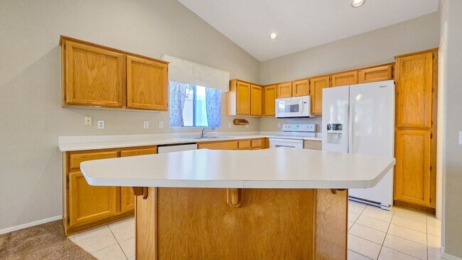 Building Photo - 55+ Adult Community And SOLAR With Lots Of Amenities!