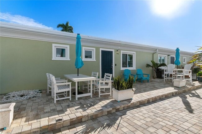 Building Photo - 3740 Gulf of Mexico Dr