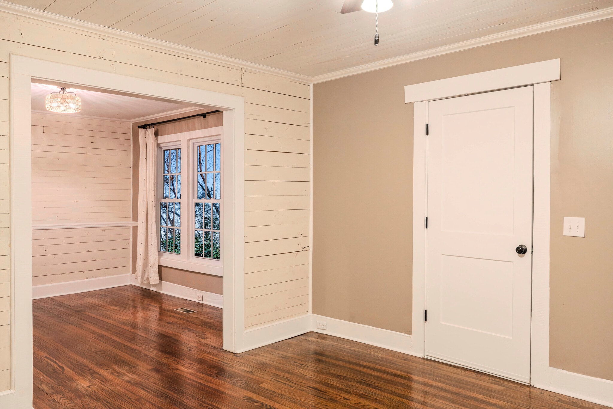 Building Photo - 104 Rosewood Dr