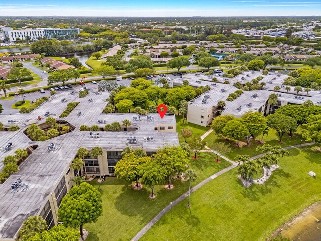 Building Photo - 5310 Las Verdes Cir