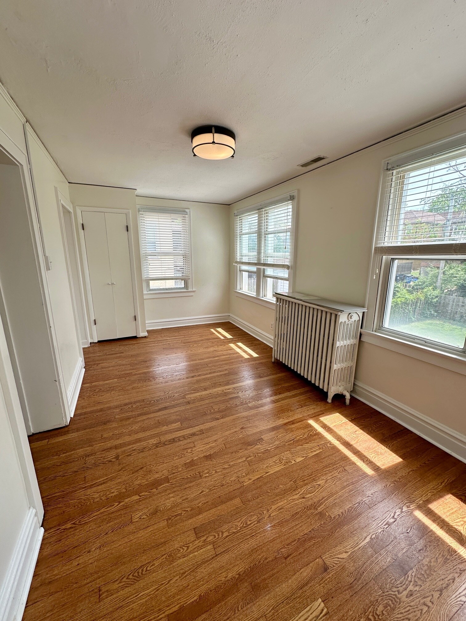 Building Photo - 7310 Lindell Blvd