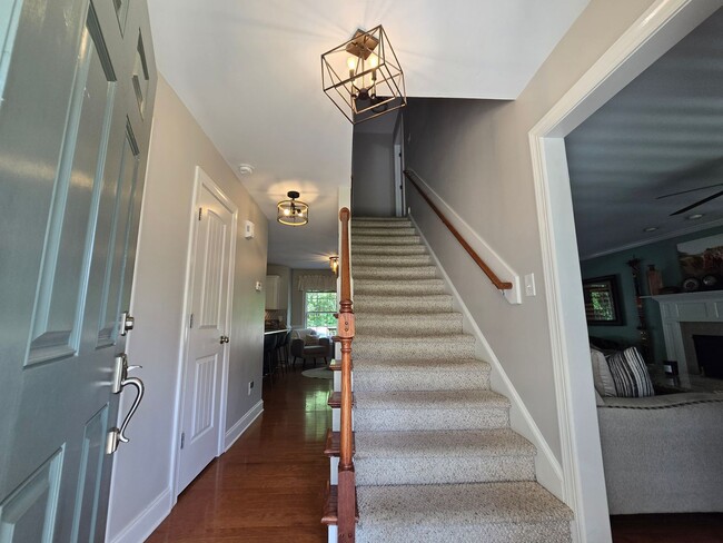 Building Photo - 355 Orchard Falls Dr