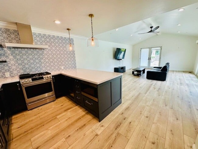 Building Photo - Pristine Monte Sereno! Awesome Back House ...
