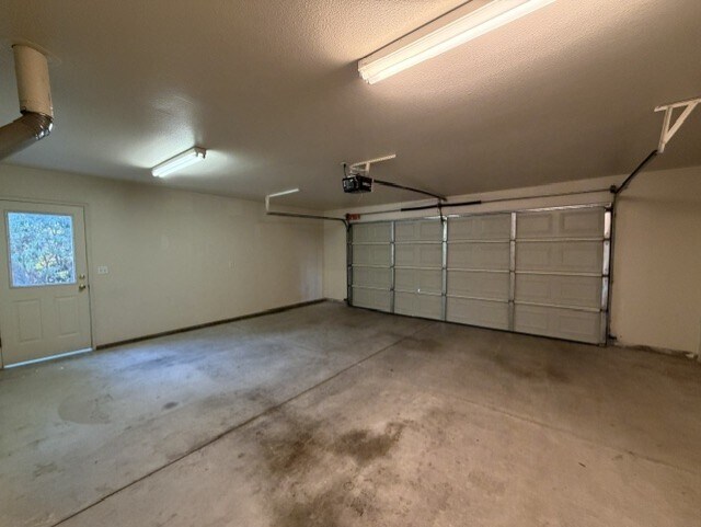 Building Photo - 1332 Glenbrook Way
