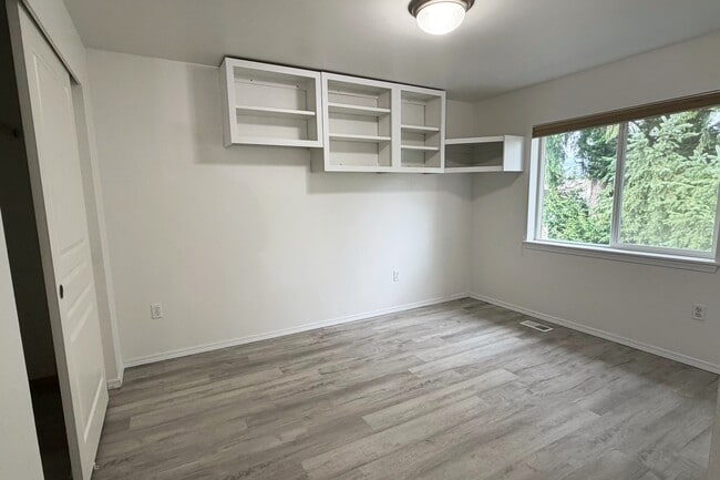 Building Photo - 26138 242nd Ct SE