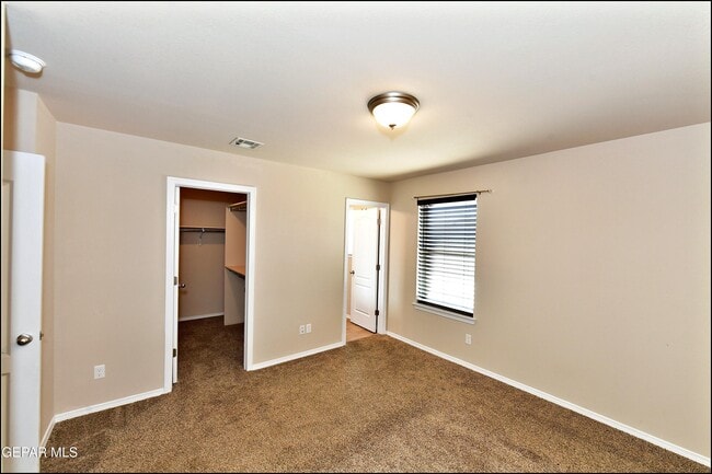 Building Photo - 916 Villa Seca Dr