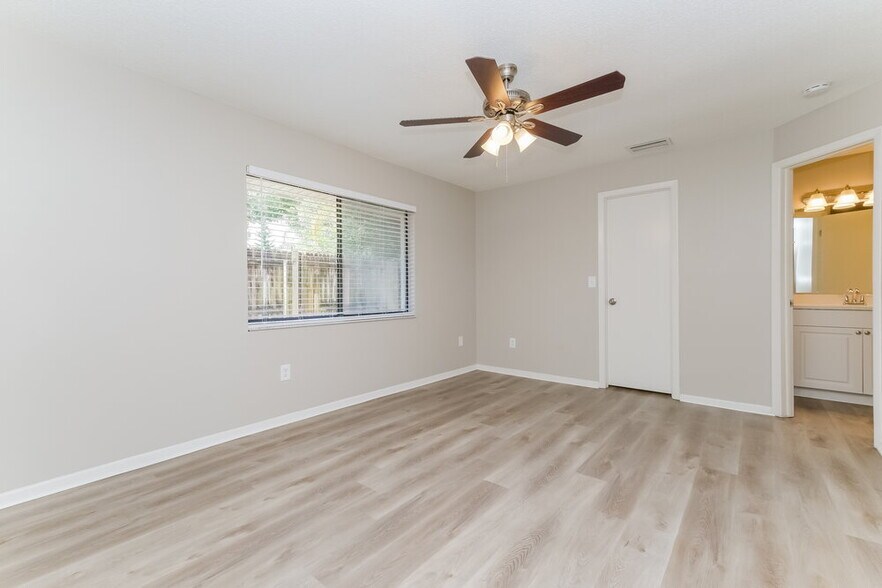 Building Photo - 15706 Crying Wind Dr