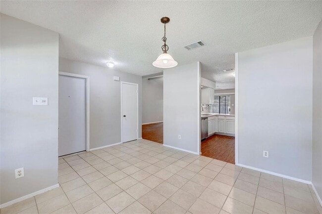 Building Photo - 12601 Europa Ln