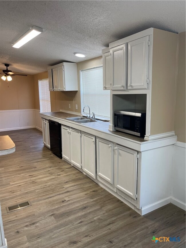Building Photo - 629 Buck Trail