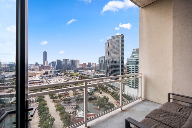 Building Photo - 1409 Post Oak Blvd
