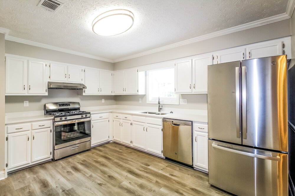 Building Photo - 235 Grayland Creek Dr