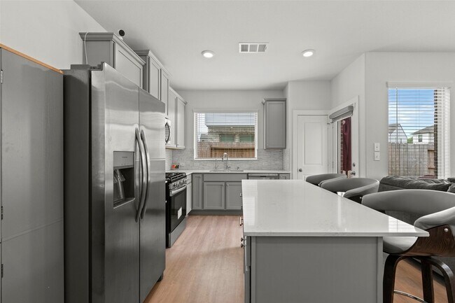 Building Photo - 31931 Abington Vlg Wy