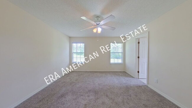 Building Photo - 6648 Longview St