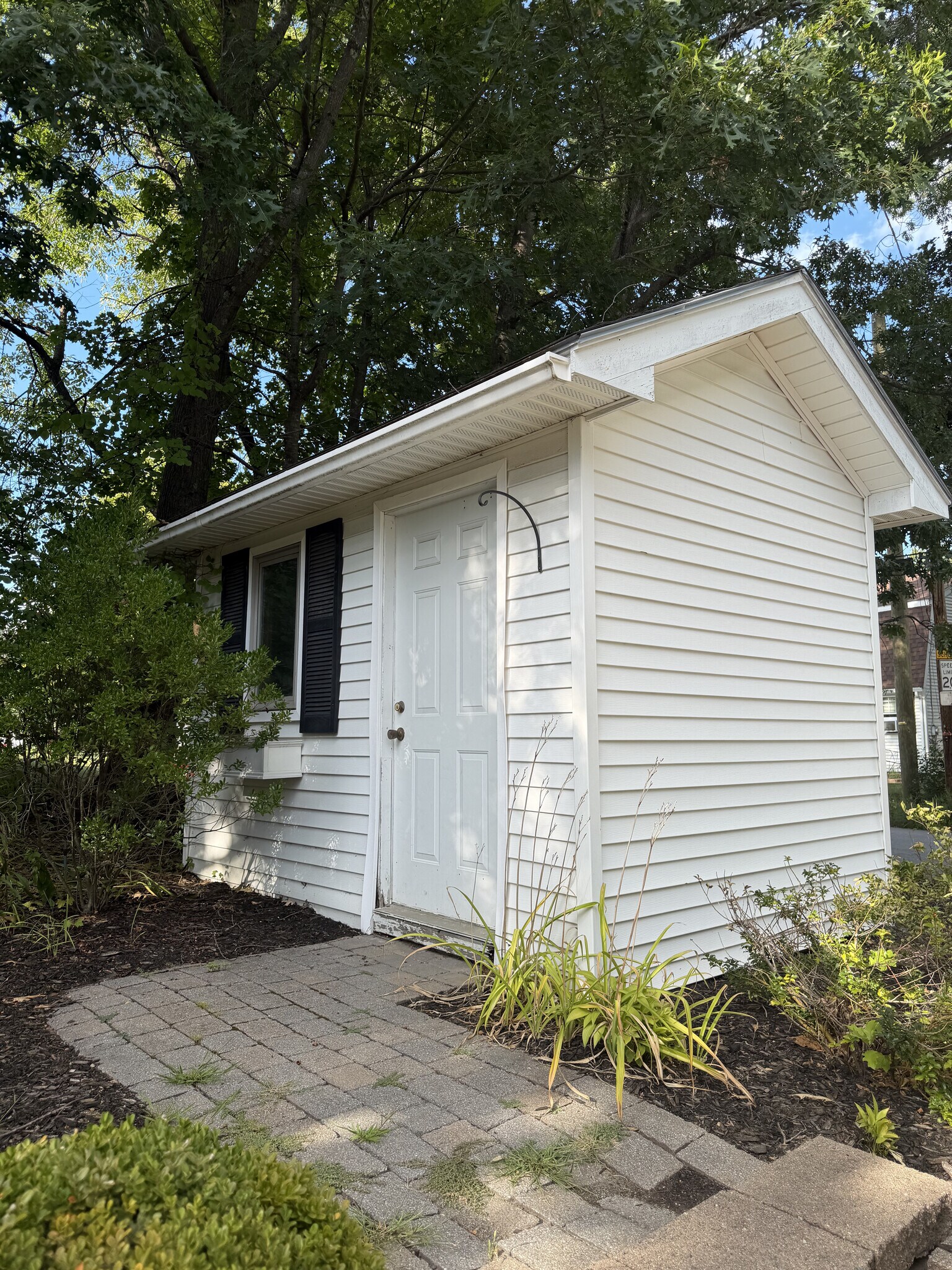 Building Photo - 126 Hills Ferry Rd