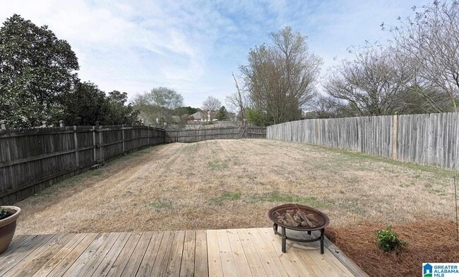 Building Photo - 115 Charlton Ln