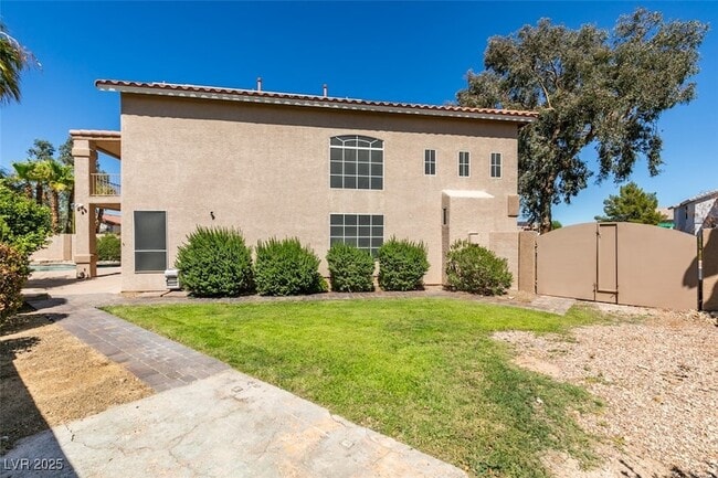 Building Photo - 9157 S Sleeping Tree St