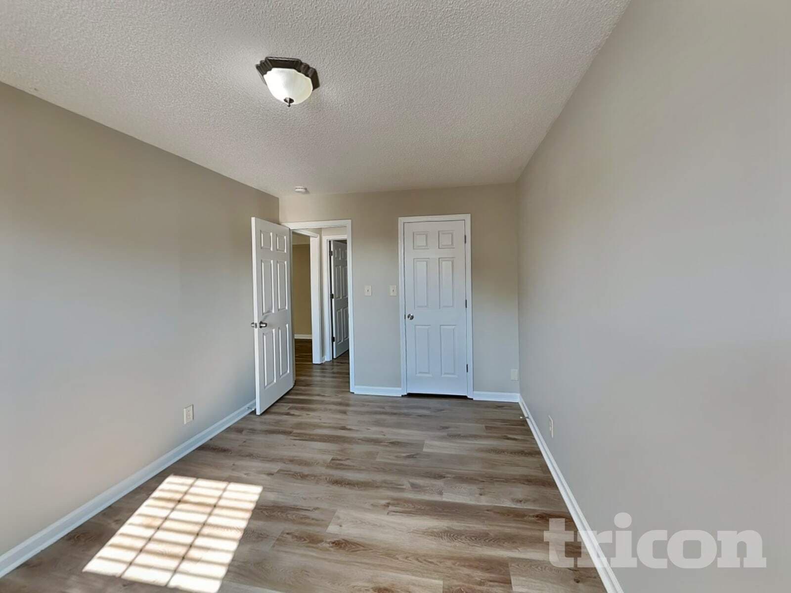 Building Photo - 3411 Bradfield Dr
