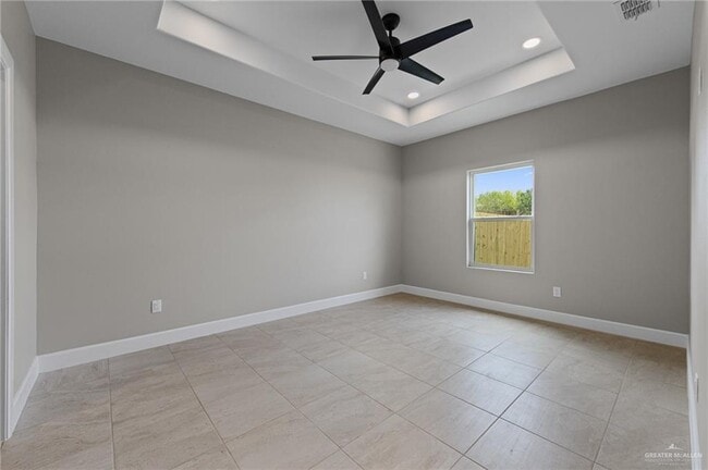 Building Photo - 24 Alegre Dr