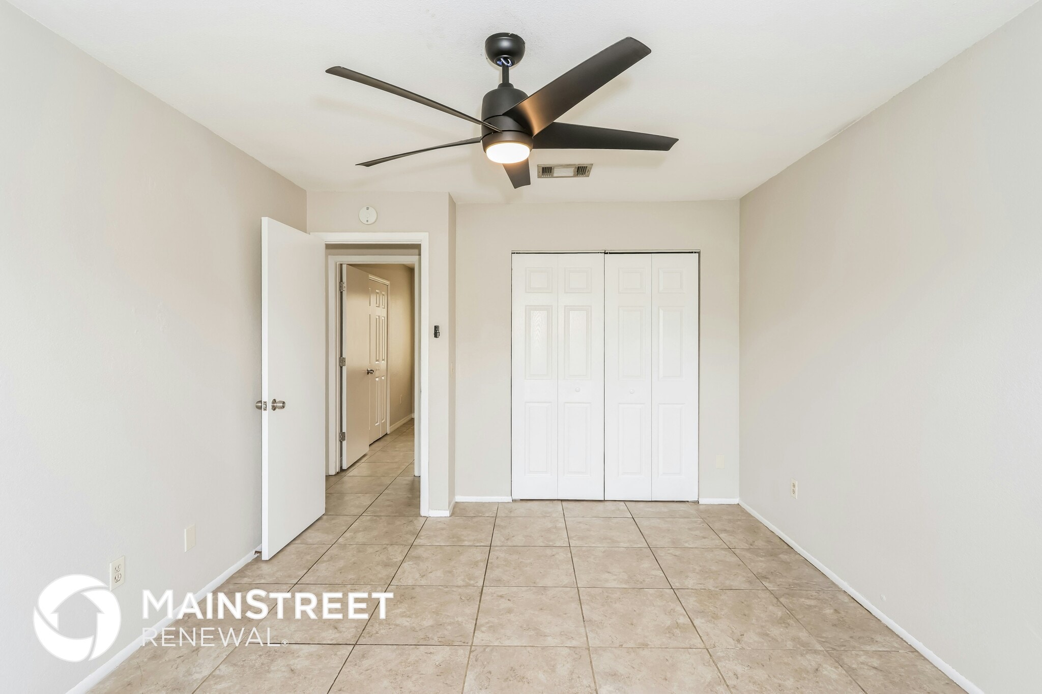 Building Photo - 1257 Linmoor Cir NE
