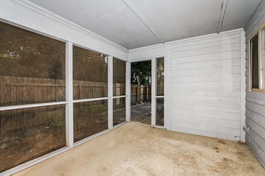 Building Photo - 2917 Sunnyfield Ct