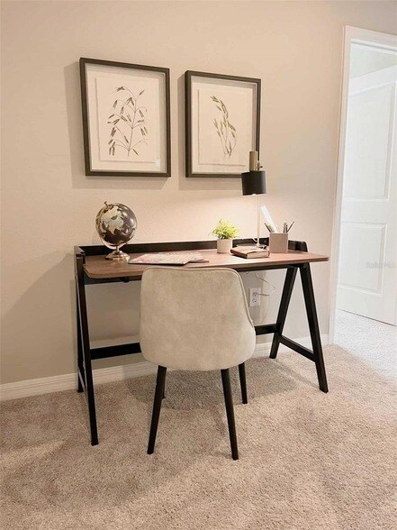 Building Photo - 8683 Holly Grv Ct