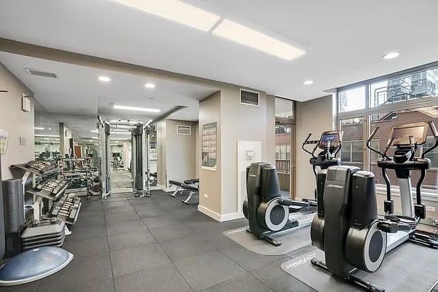 Building Photo - 530 N Lake Shore Dr