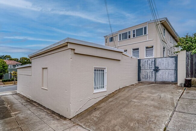 Building Photo - BALBOA TERRACE HOME FOR RENT - $8,000 /month