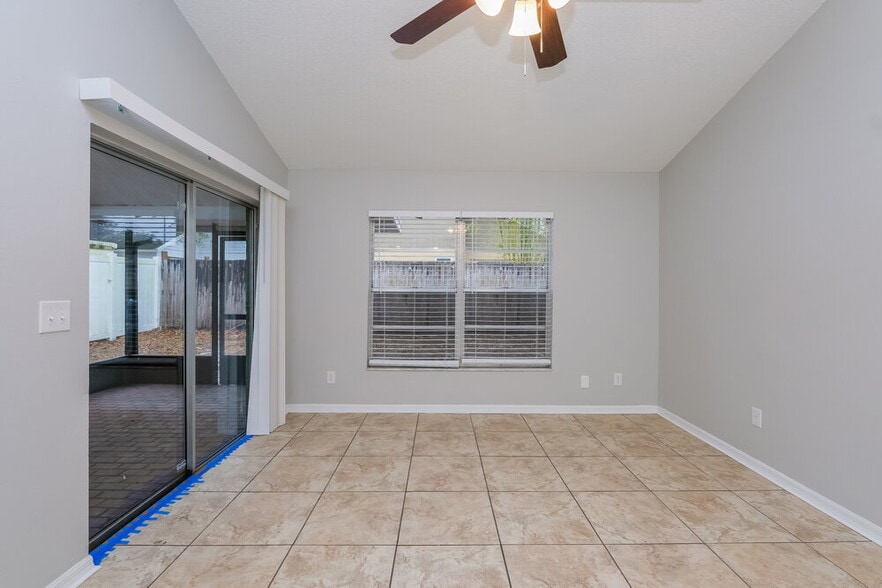 Building Photo - 12722 Trowbridge Ln