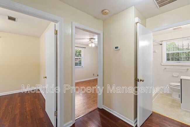 Building Photo - 1739 Cornell Dr