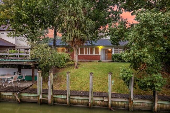 Building Photo - 16 Harbor Ln