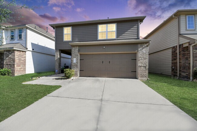 Building Photo - 18611 Cooper Ravine Wy