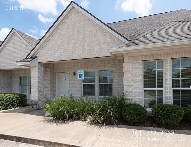 Building Photo - 3629 S Hampton Ct