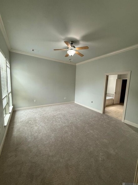 Building Photo - 8017 Seville Ct