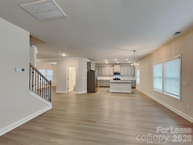 Building Photo - 115 Queenshall Rd