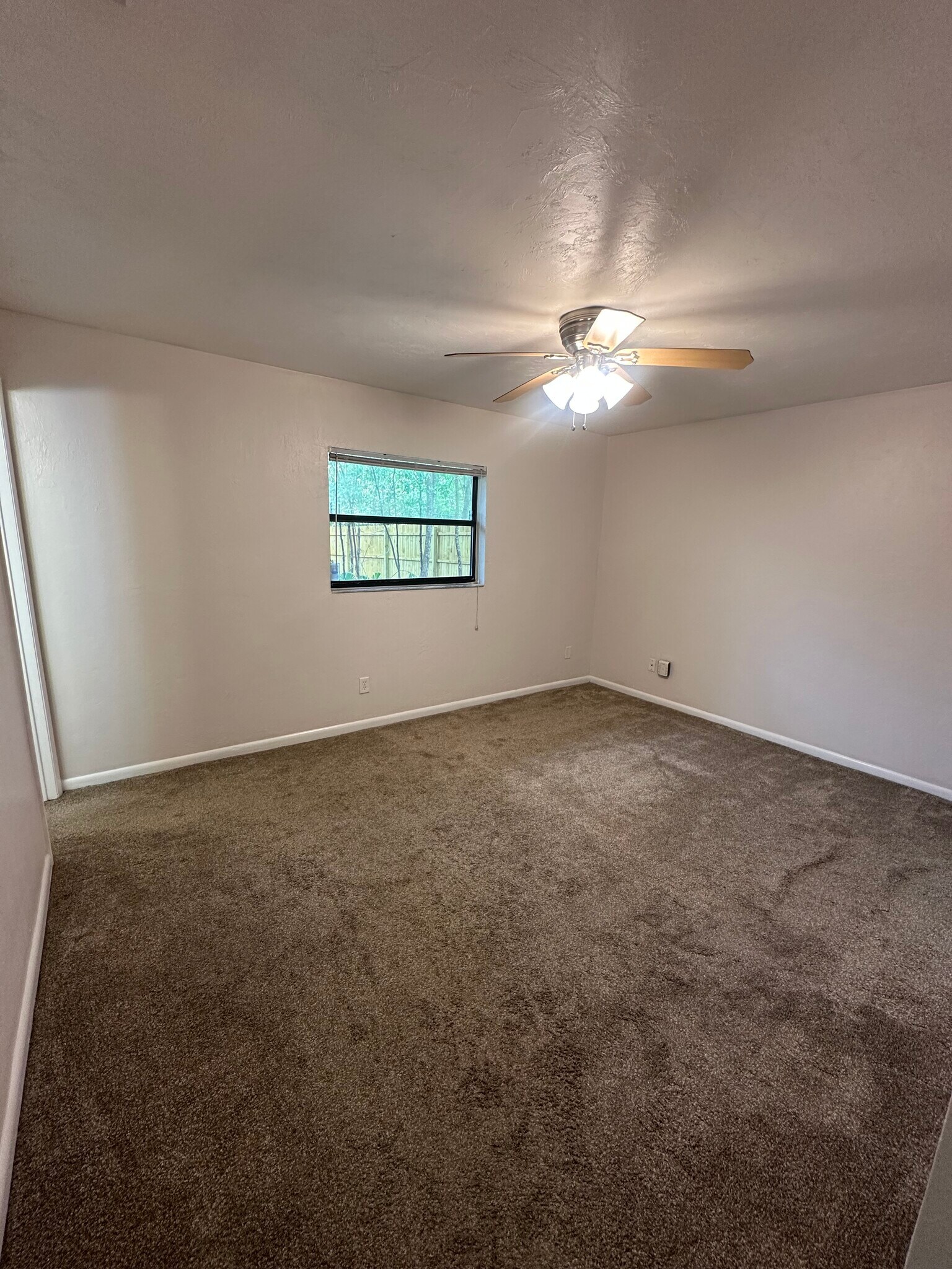 Building Photo - 1110 SW 19th Pl