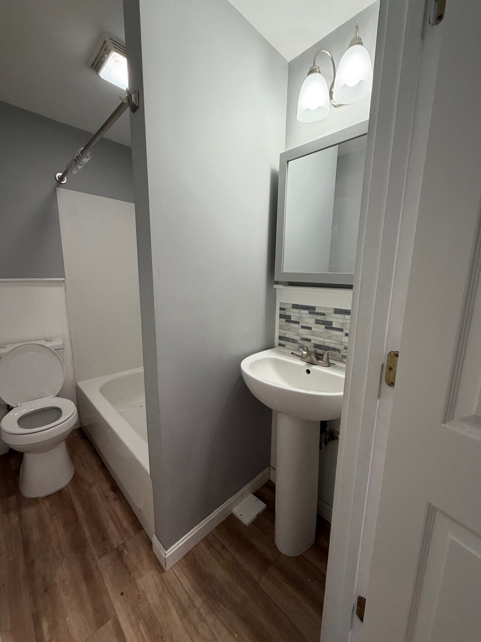 Building Photo - 54 Church St