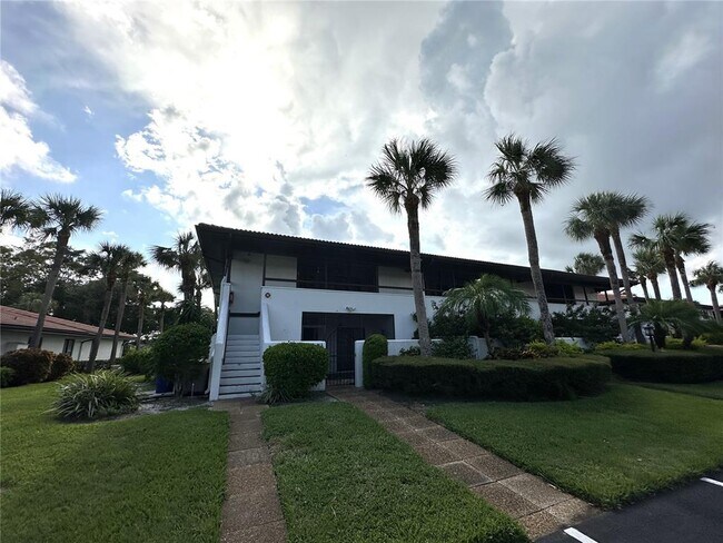 Primary Photo - 3500 El Conquistador Pkwy