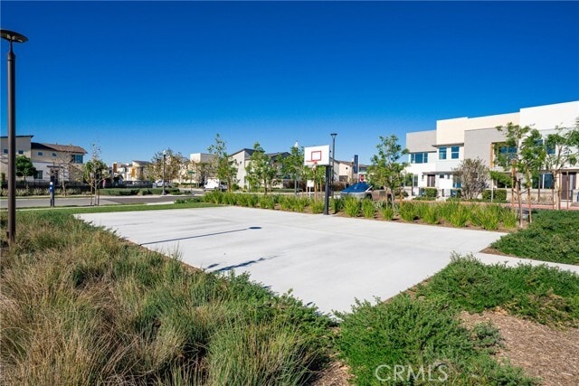 Building Photo - 3560 S Eichler Paseo