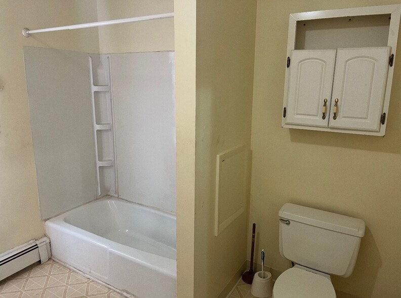 Building Photo - 800 2nd St