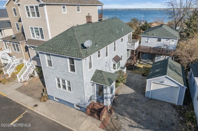 Building Photo - 48 5th St