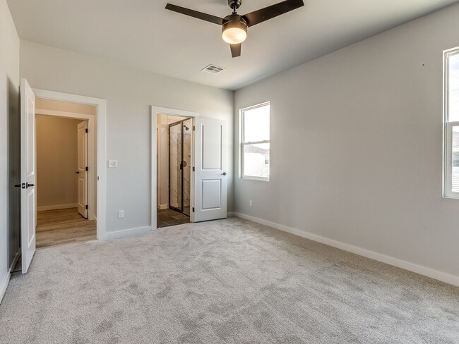 Building Photo - Beautiful New Construction Home in Edmond/...