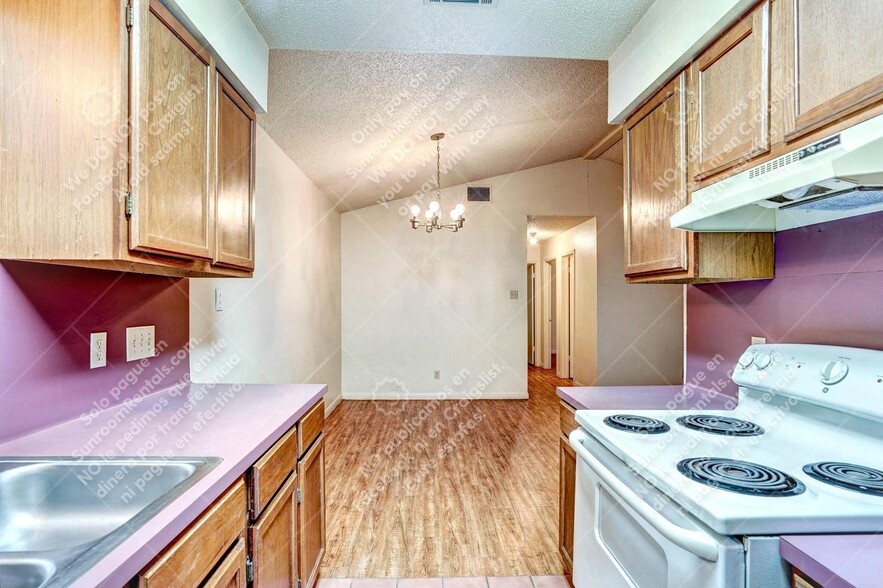 Building Photo - 106 Hughson Ct