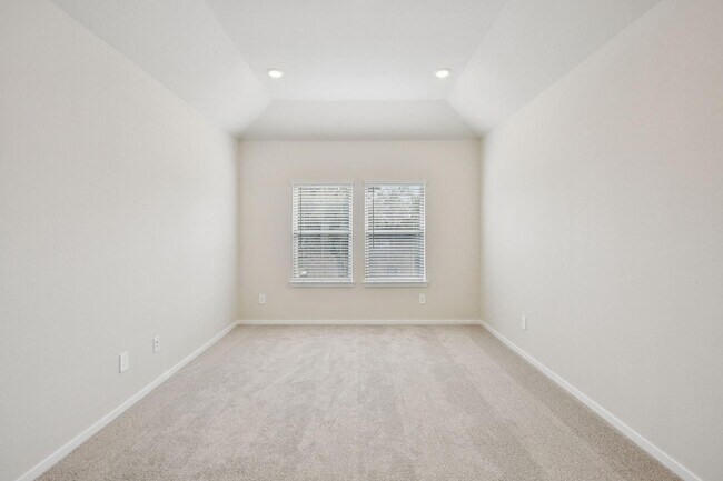 Building Photo - 4210 Pne Spgs Ct